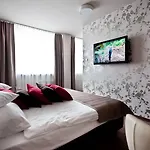 Tarnovia Hotel
