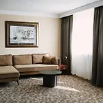 Tarnovia Hotel