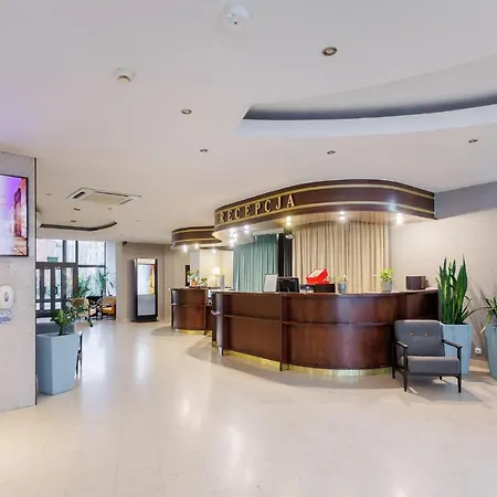 فندق Tarnovia 4*