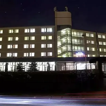 塔诺威酒店 Tarnów