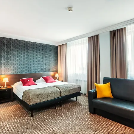 Tarnovia מלון טארנאו