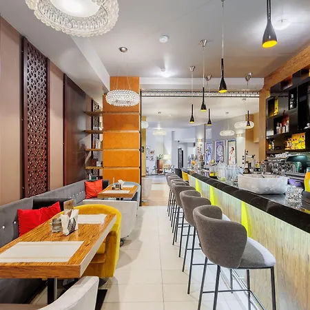 Tarnovia מלון טארנאו