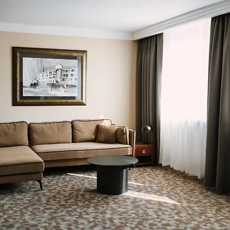 Tarnovia Hotel