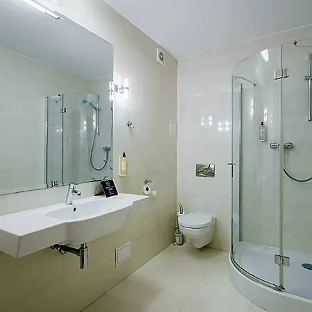 ターノヴィア 4* Tarnów
